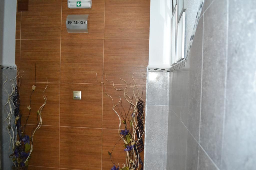 Hostal La Pilarica 파테르나 외부 사진