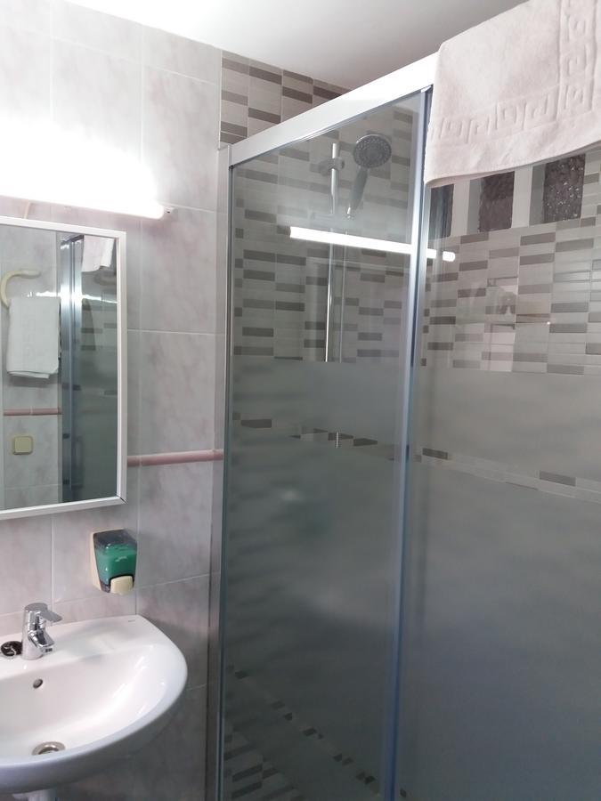 Hostal La Pilarica 파테르나 객실 사진