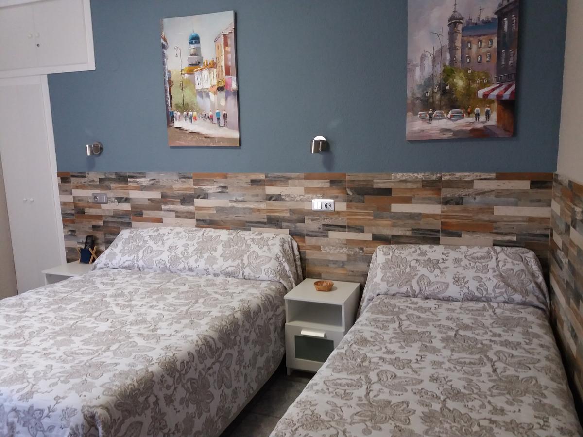 Hostal La Pilarica 파테르나 외부 사진