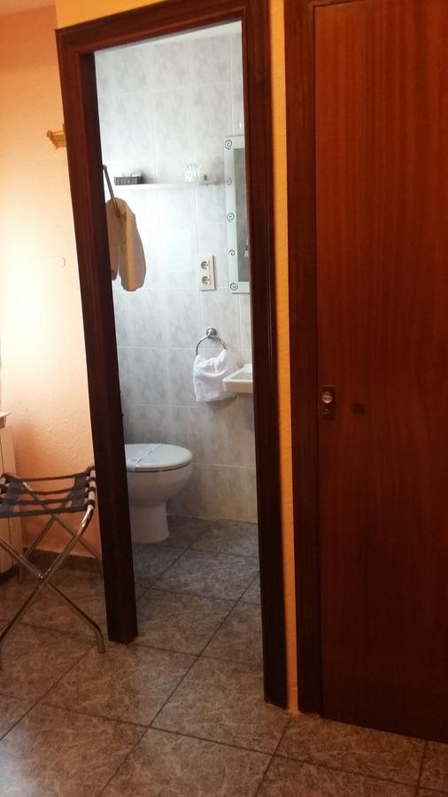 Hostal La Pilarica 파테르나 외부 사진